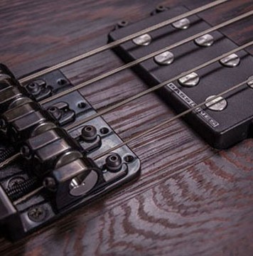 handmade-guitars-bassmanbridgepickup